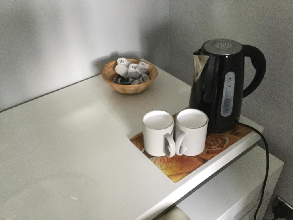 Constantine Court Homestay Shepton Mallet Ngoại thất bức ảnh